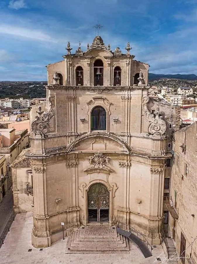 Appartamento Modern Den Noto